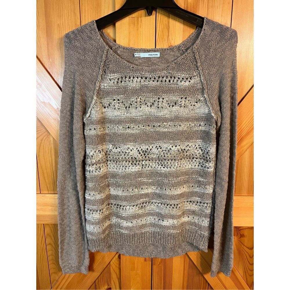 Maurices long sleeve sweater size medium (2191)